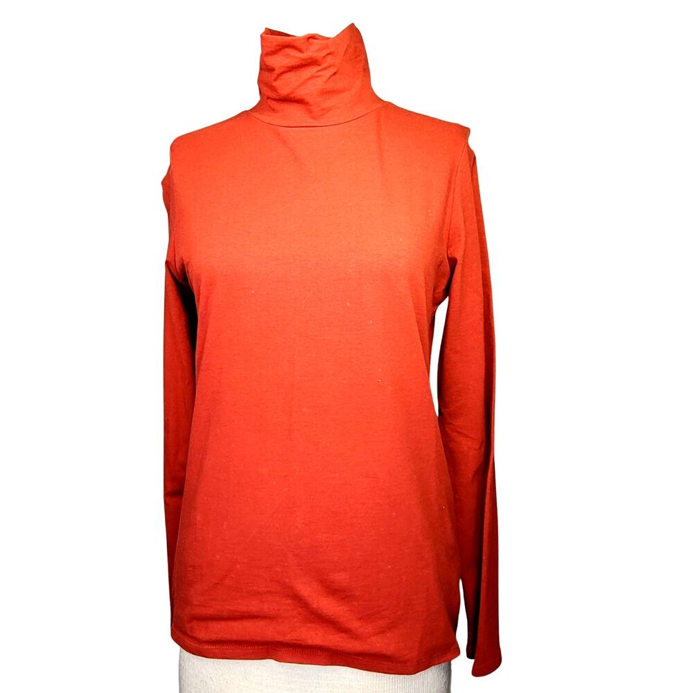 Ann Trinity Auburn Turtleneck Size Small New with Tags